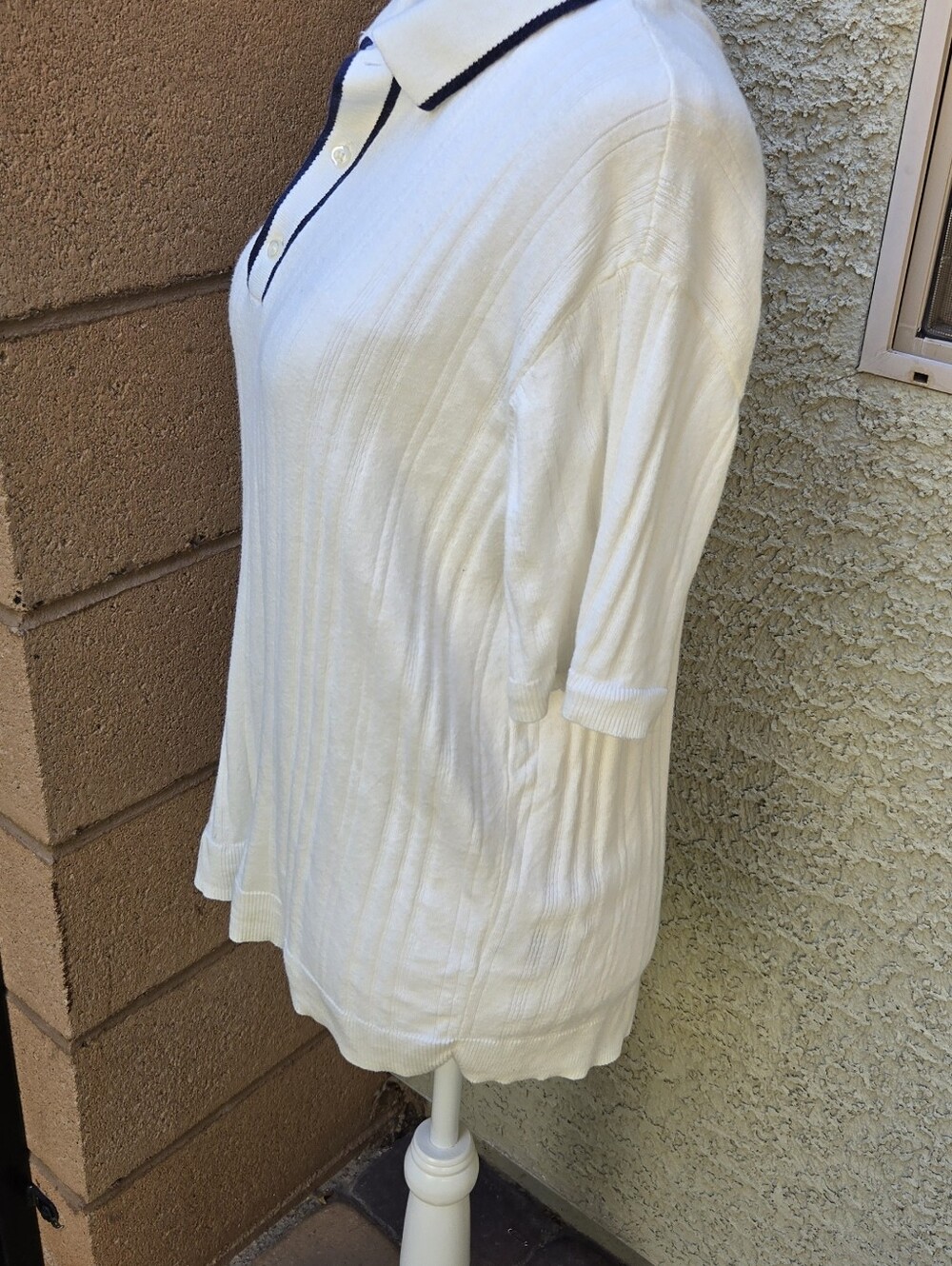 American Eagle Classic White Knit Polo Top with Black Trim - Picture 3 of 7